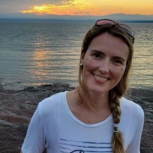 Meet your Posher, Annie